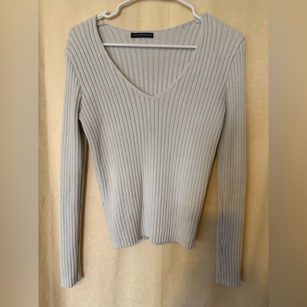 Brandy Melville Sweater, Women’s Medium Cream Color Ribbed Knit Sweater